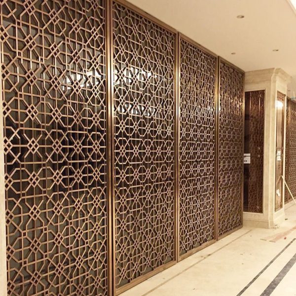 Design d_un séparateur en métal _ Faire le plein…